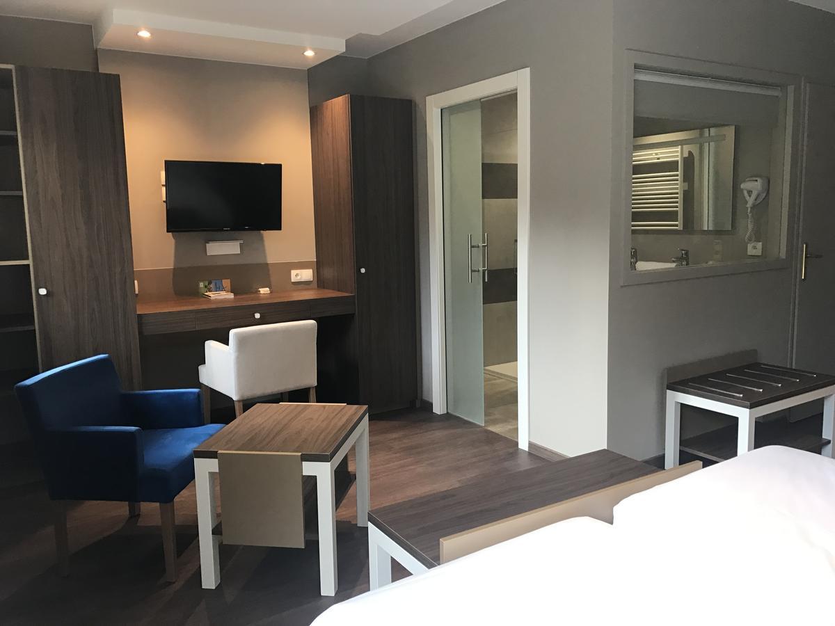 Hotel Les Bergeronnettes Champagneux Екстер'єр фото